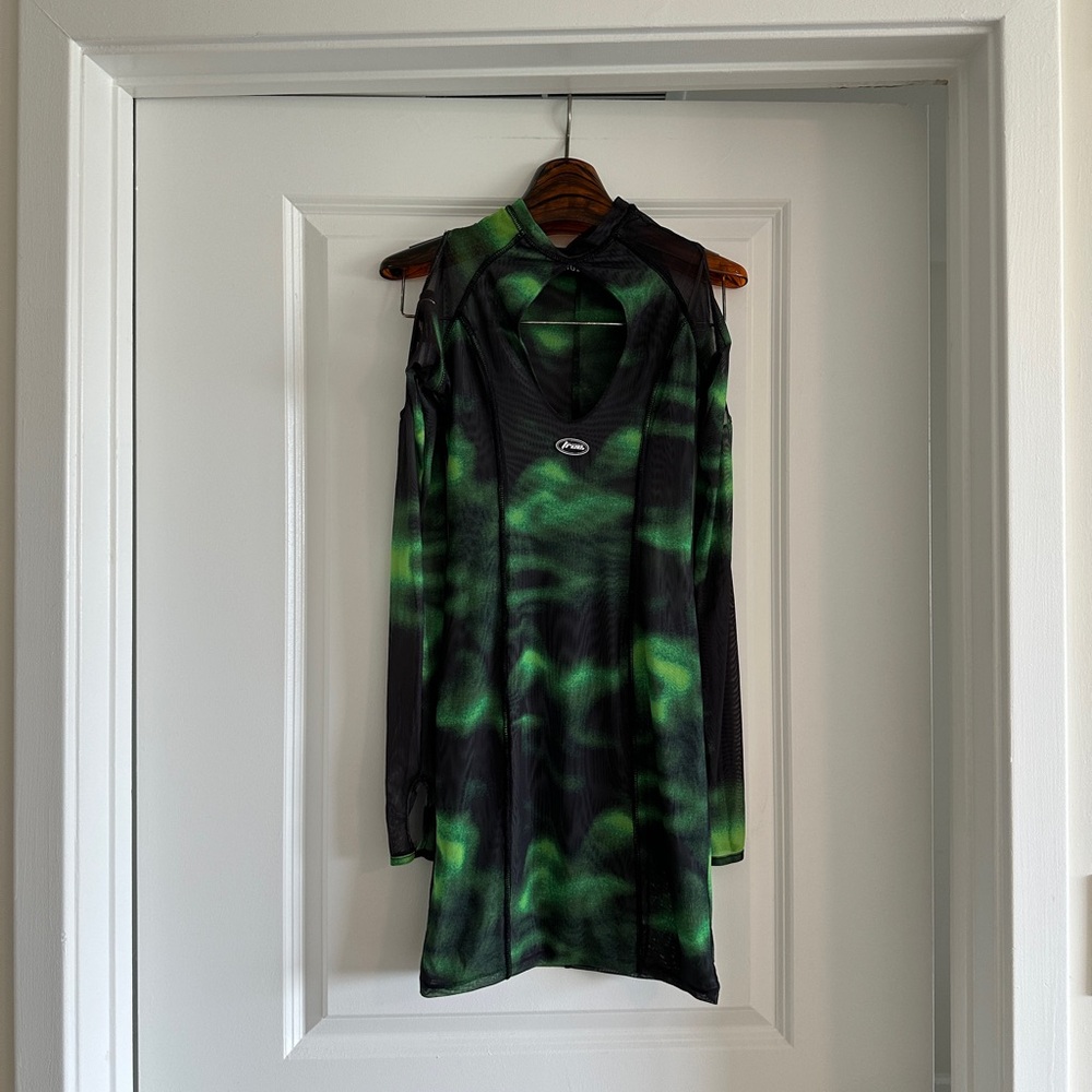 Colombian brand dress, with beautiful details